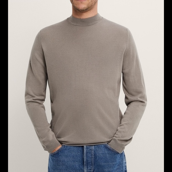 Zara men’s mock neck sweater - Picture 1 of 3